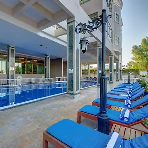 Resort Sahara Resort&spa